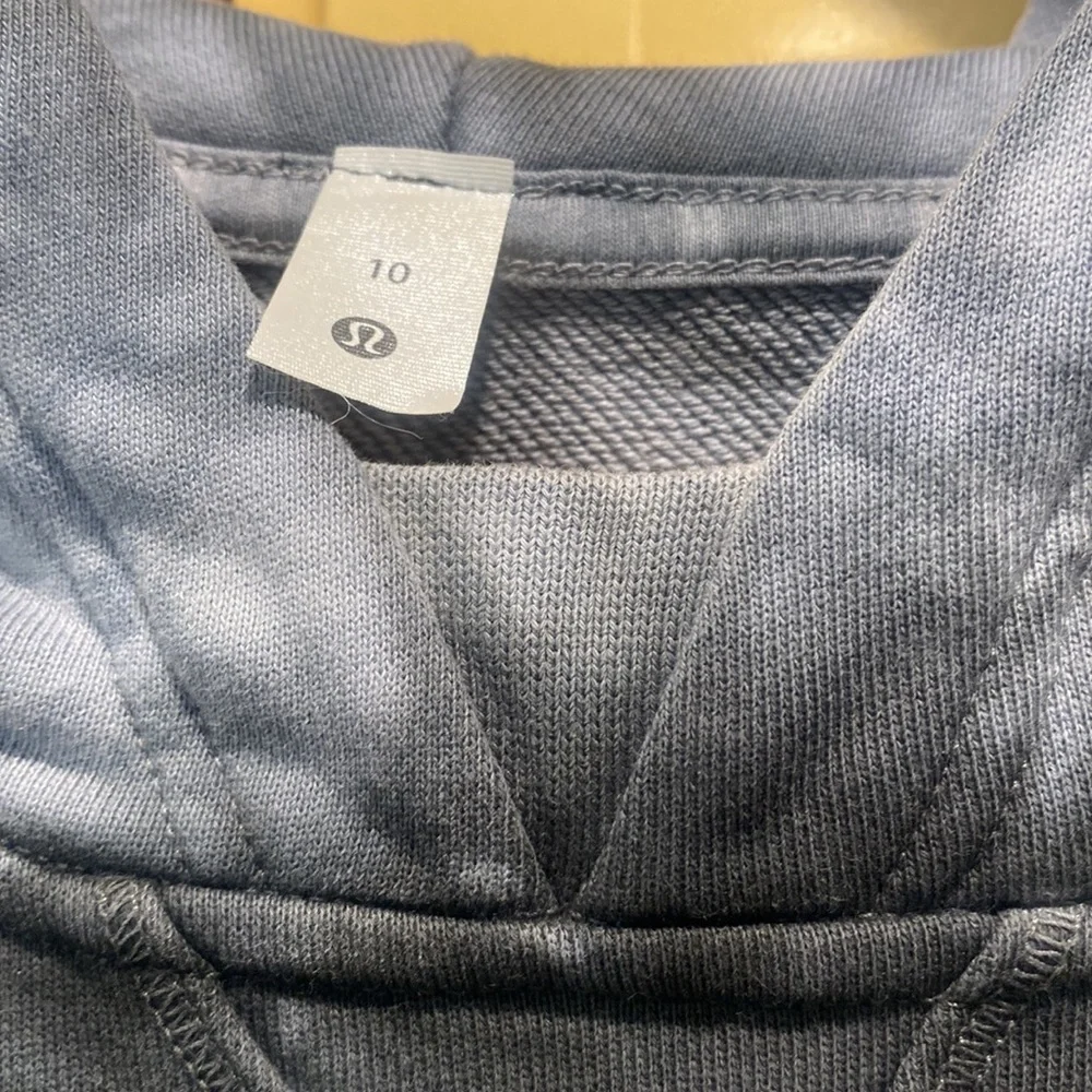 lululemon City Sweat Earth Dye in Earth Color Stone size 10 - Picture 4 of 5